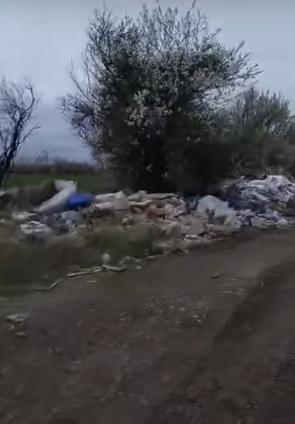 Снимка на незаконно сметище в София-град - 1278, Автомагистрала Европа, София, Кремиковци, Столична, София-град