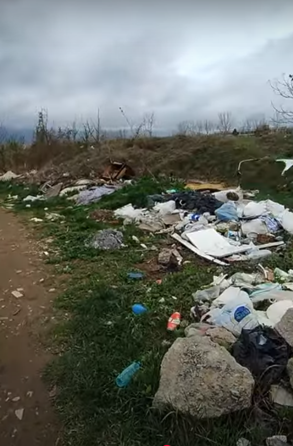 Снимка на незаконно сметище в София-град - 1632, Суходолска, кв. Факултета, София, Красна поляна, Столична, София-град