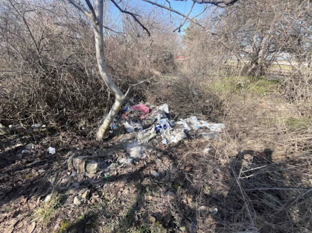 Снимка на незаконно сметище в София-град - 1336, Арх. Георги Ненов, ж.к. Люлин, София, Люлин, Столична, София-град
