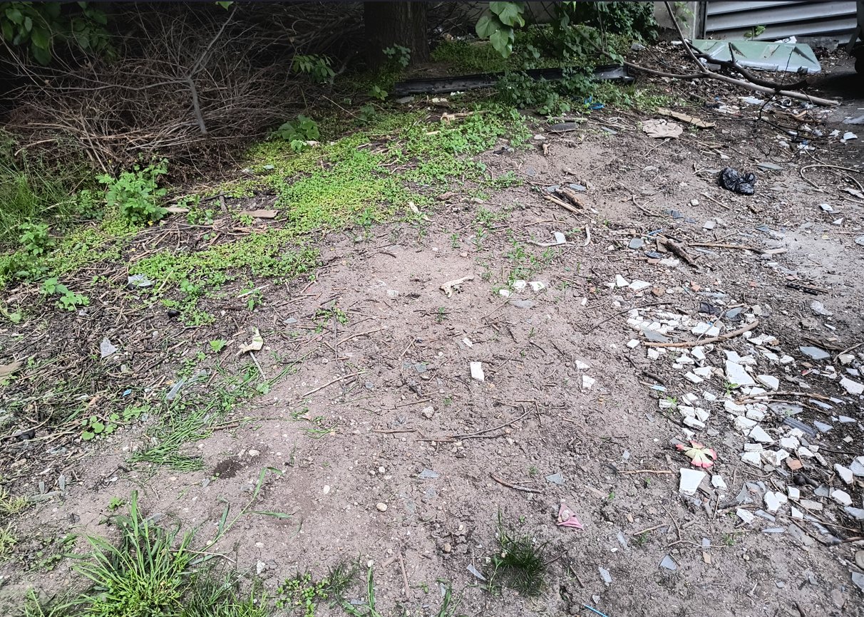 Снимка на незаконно сметище в София-град - 1113, Прелом, ж.к. Гео Милев, София, Слатина, Столична, София-град